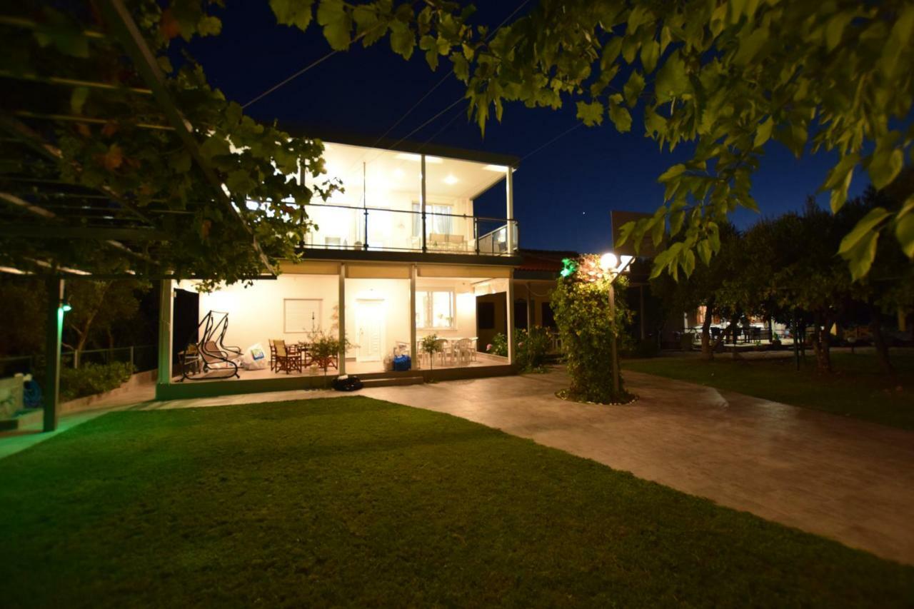 V Luxury Suites Toroni 3 מראה חיצוני תמונה