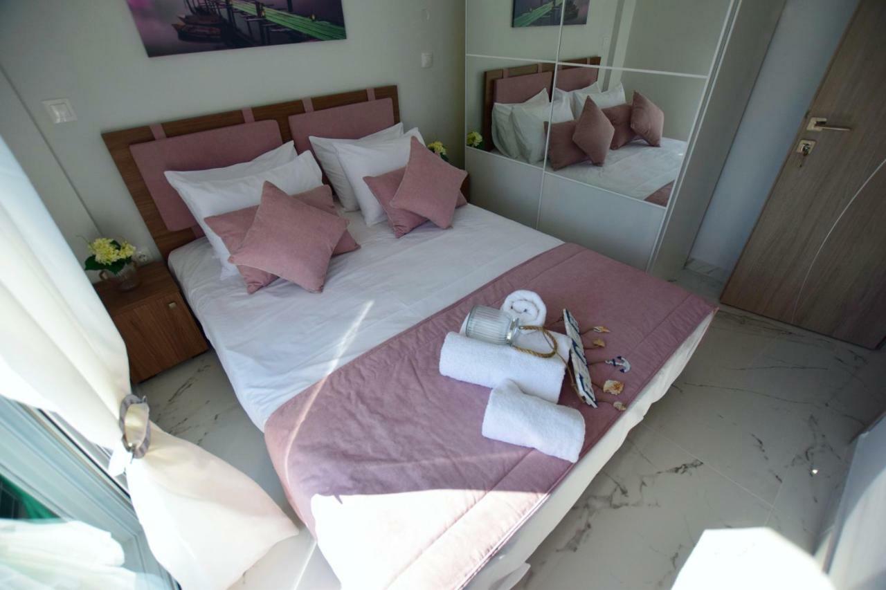 V Luxury Suites Toroni 3 מראה חיצוני תמונה