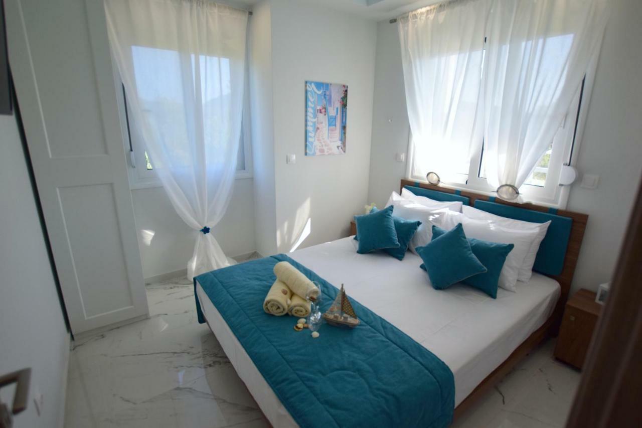 V Luxury Suites Toroni 3 מראה חיצוני תמונה