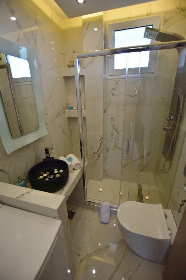 V Luxury Suites Toroni 3 מראה חיצוני תמונה