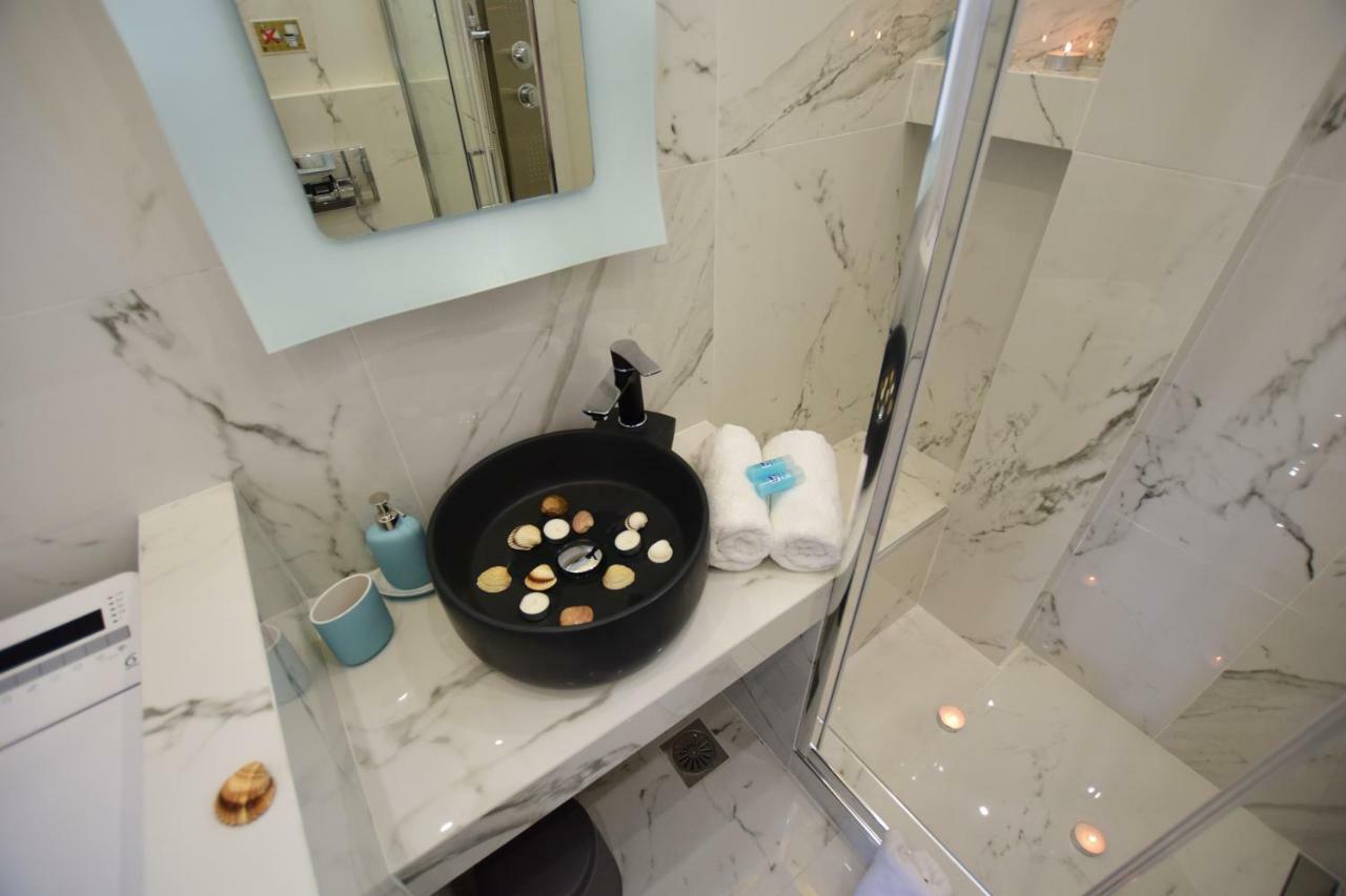 V Luxury Suites Toroni 3 מראה חיצוני תמונה